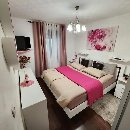 Apartma Cik 보베츠
